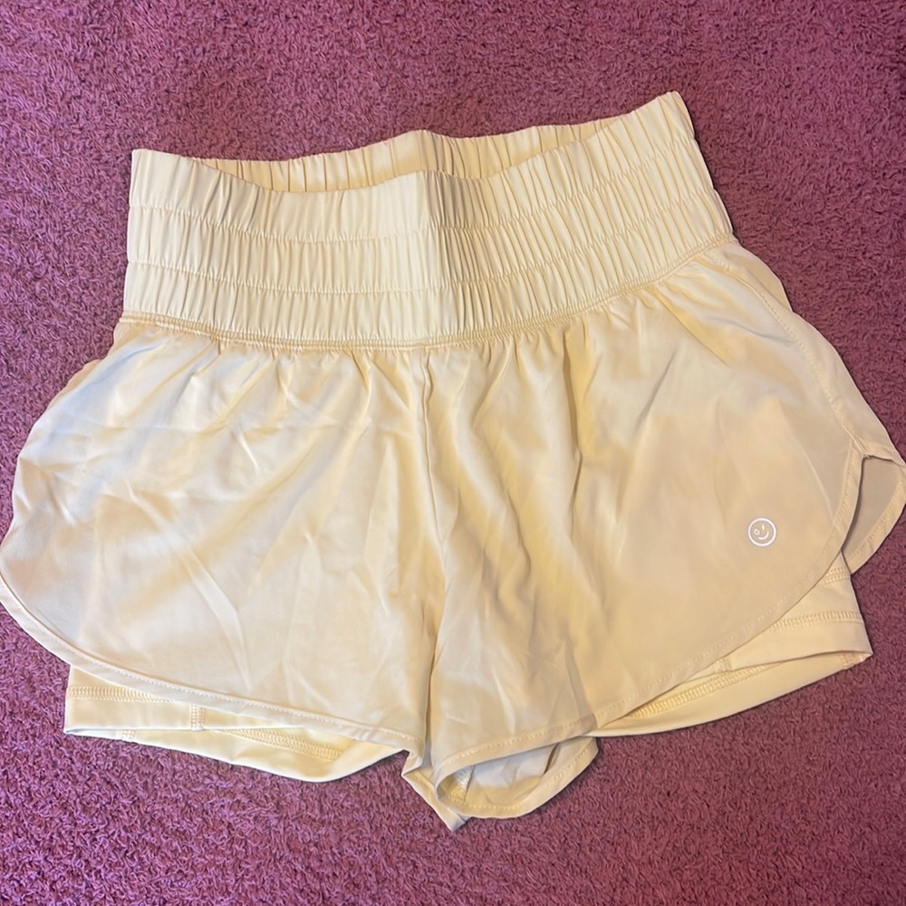 XS Gilly Hicks shorts with build in bike shorts